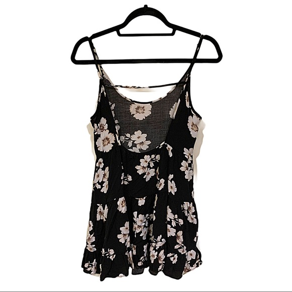 Brandy Melville Dress Black Floral Jada Summer Dress OS - Picture 5 of 9